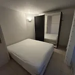 T2 Front De Et Piscine - Pieds Dans L'eau Apartment