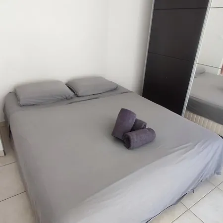 T2 Front De Et Piscine - Pieds Dans L'eau Sète