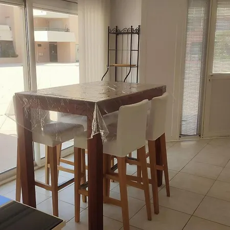 Lägenhet T2 Front De Et Piscine - Pieds Dans L'eau